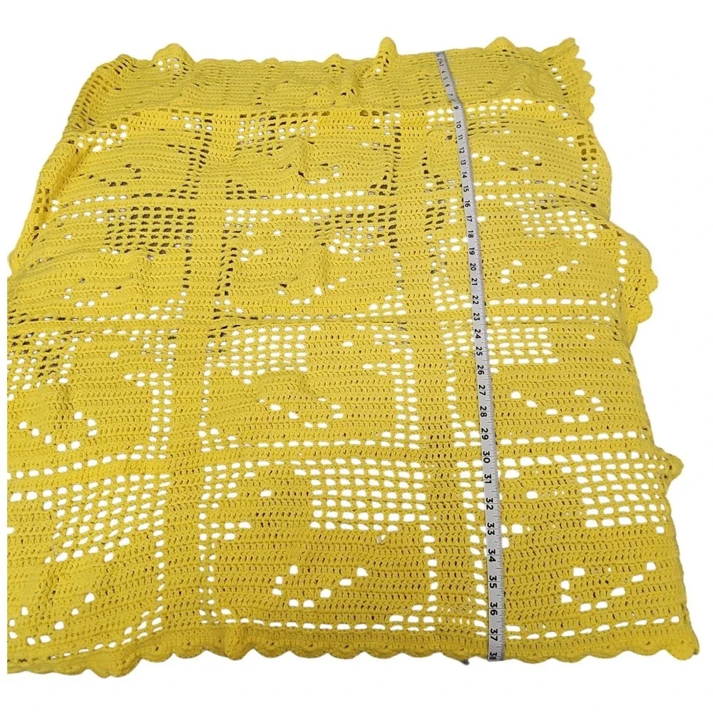 Crochet Duckies Pattern Baby Blanket‎ Yellow Handmade Knit Afghan Nursery Decor